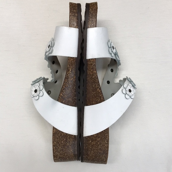 Woman’s Sandals made in Italy with cork and suede footbed - Picture 8 of 15